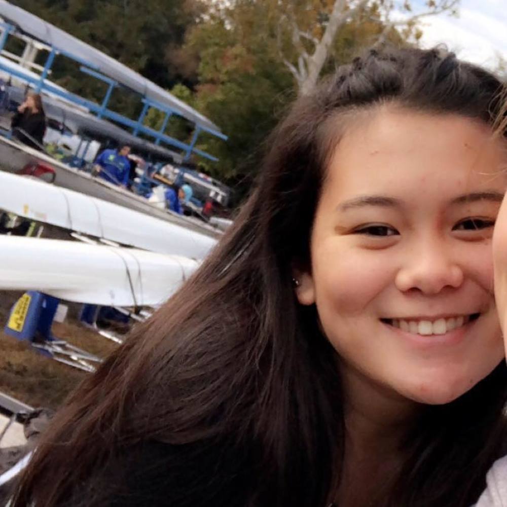 Meet your Posher, Kelly